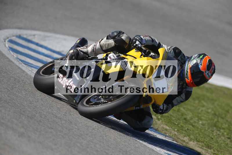 /Archiv-2024/02 29.01.-02.02.2024 Moto Center Thun Jerez/Gruppe gruen-green/1